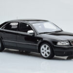 Audi S8 D2 Nero Otto 1:18 - image 4 of 6