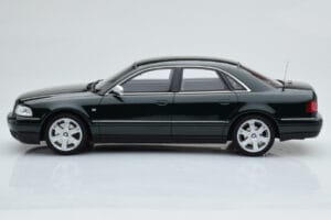 Audi S8 D2 Verde Otto 1:18 OT916 Resina — immagine 3 di 6