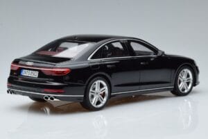 Audi S8 D5 Mythos Nero Asia Edition GT Spirit 1:18 CLDC019 Resina — immagine 2 di 6