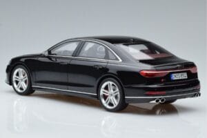 Audi S8 D5 Mythos Nero Asia Edition GT Spirit 1:18 CLDC019 Resina — immagine 5 di 6