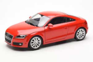 Audi TT 8J Rosso Metallizzato Minichamps 1:18