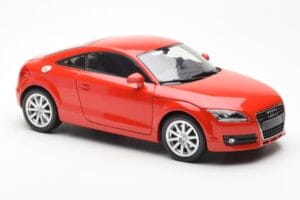 Audi TT 8J Rosso Metallizzato Minichamps 1:18 100015021 Pressofusione — immagine 6 di 8
