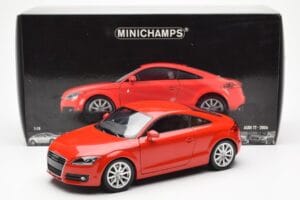 Audi TT 8J Rosso Metallizzato Minichamps 1:18 100015021 Pressofusione — immagine 8 di 8