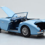 Austin-Healey 3000 Mk1 BN7 Blu Kyosho 1:18 - image 3 of 8