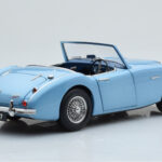 Austin-Healey 3000 Mk1 BN7 Blu Kyosho 1:18 - image 4 of 8