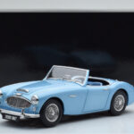 Austin-Healey 3000 Mk1 BN7 Blu Kyosho 1:18 - image 8 of 8