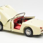 Austin-Healey Sprite Mk I Open Old English Bianco Kyosho 1:18 08953EW - image 5 of 8