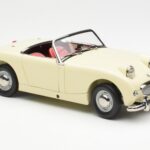 Austin-Healey Sprite Mk I Open Old English Bianco Kyosho 1:18 08953EW - image 6 of 8