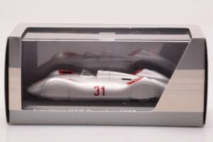 Auto Union Stromlinie #31 AVUS 1937 Argento Minichamps 1:43 5030900503 Pressofusione — immagine 4 di 4