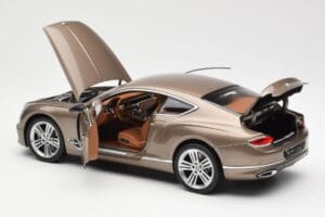 Bentley Continental GT Dark Cashmere Metallizzato Norev 1:18 182781 Pressofusione — immagine 5 di 8