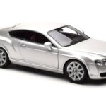 Bentley Continental GT Argento Minichamps 1:18 - image 6 of 8