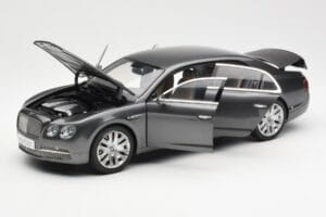 Bentley Flying Spur W12 Granite Grigio Kyosho 1:18 08891GN Pressofusione — immagine 2 di 8
