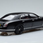 Bentley Mulsanne W.O. Edition By Mulliner Nero Almost Real 1:18 - image 3 of 11