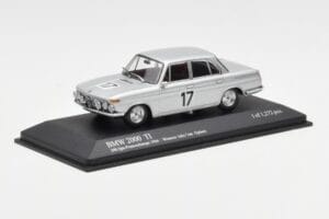 BMW 2000 Ti #17 J. Ickx / C. van Ophem Winners 24 Hours of Spa 1966 Minichamps 1:43 400662517 Pressofusione — immagine 2 di 4