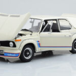 BMW 2002 Turbo Bianco Kyosho 1:18 - image 2 of 8