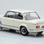 BMW 2002 Turbo Bianco Kyosho 1:18 - image 7 of 8