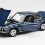 BMW 3.0 CSi E9 Blu Metallico AUTOart 1:18 - image 2 of 8