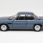 BMW 3.0 CSi E9 Blu Metallico AUTOart 1:18 - image 4 of 8