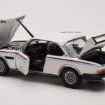 BMW 3.0 CSL E9 Bianco Heritage Edition Minichamps 1:18 - image 5 of 8