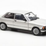 BMW 323i E21 Aspen Argento AUTOart 1:18 - image 6 of 8