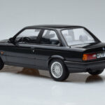 BMW 325i E30 Nero Norev 1:18 - image 5 of 6