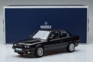 BMW 325i E30 Nero Norev 1:18 183203 Pressofusione — immagine 6 di 6