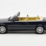BMW 325i E30 Cabriolet Blu Otto 1:18 - image 3 of 6
