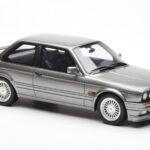 BMW 325i E30 Grigio Metallic Otto 1:18 - image 4 of 6