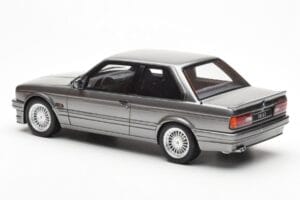 BMW 325i E30 Grigio Metallic Otto 1:18 OT571 Resina — immagine 5 di 6