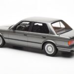BMW 325i E30 Berlina Dolphin Grigio Otto 1:18 - image 5 of 6