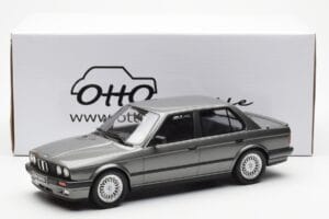 BMW 325i E30 Berlina Dolphin Grigio Otto 1:18 OT819 Resina — immagine 6 di 6