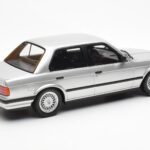 BMW 325i E30 Argento Otto 1:18 OT912 - image 2 of 6