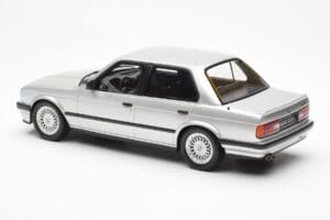 BMW 325i E30 Argento Otto 1:18 OT912 Resina — immagine 5 di 6