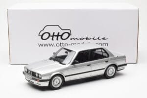 BMW 325i E30 Argento Otto 1:18 OT912 Resina — immagine 6 di 6