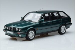 BMW 325i E30 Touring Verde Metallizzato Norev 1:18 183219 Pressofusione