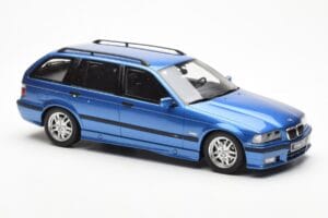 BMW 328i E36 Touring M Package Blu Otto 1:18 OT358 Resina — immagine 4 di 6