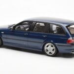 BMW 330i E46 Touring Blu Otto 1:18 OT251 - image 5 of 6
