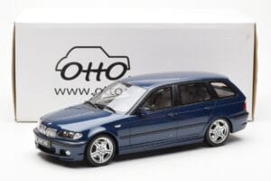 BMW 330i E46 Touring Blu Otto 1:18 OT251 Resina — immagine 6 di 6