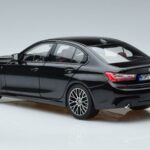BMW 330i G20 Nero Metallizzato Norev 1:18 183277 Pressofusione - image 6 of 7