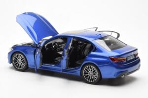 BMW 330i G20 Portimao Blu Metallic Norev 1:18 80432450999 Pressofusione — immagine 5 di 8