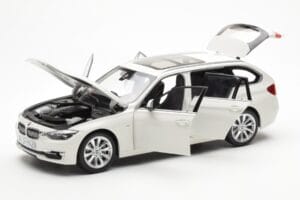 BMW 335i F31 Touring Alpine Bianco Paragon 1:18 80432244242 Pressofusione — immagine 2 di 8