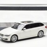 BMW 335i F31 Touring Alpine Bianco Paragon 1:18 - image 8 of 8