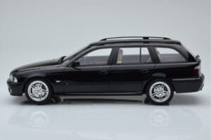 BMW 540 E39 Touring M Package Nero Otto 1:18 OT1013 Resina — immagine 3 di 6