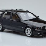 BMW 540 E39 Touring M Package Nero Otto 1:18 - image 4 of 6
