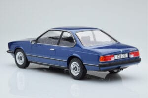 BMW 628 CSi E24 Blu MCG 1:18 MCG18164 Pressofusione — immagine 4 di 5