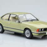 BMW 628 CSi E24 Verde Chiaro MCG 1:18 - image 3 of 5