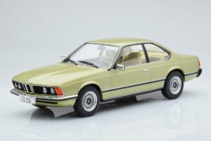 BMW 628 CSi E24 Verde Chiaro MCG 1:18 MCG18163