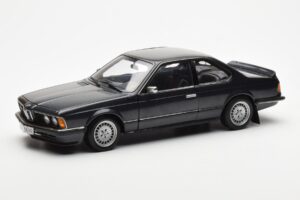 BMW 635 CSi E24 Diamant Nero Metallizzato AUTOart 1:18 70521