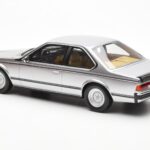 BMW 635 CSi E24 Argento Otto 1:18 - image 5 of 6