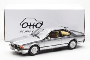 BMW 635 CSi E24 Argento Otto 1:18 OT313 Resina — immagine 6 di 6